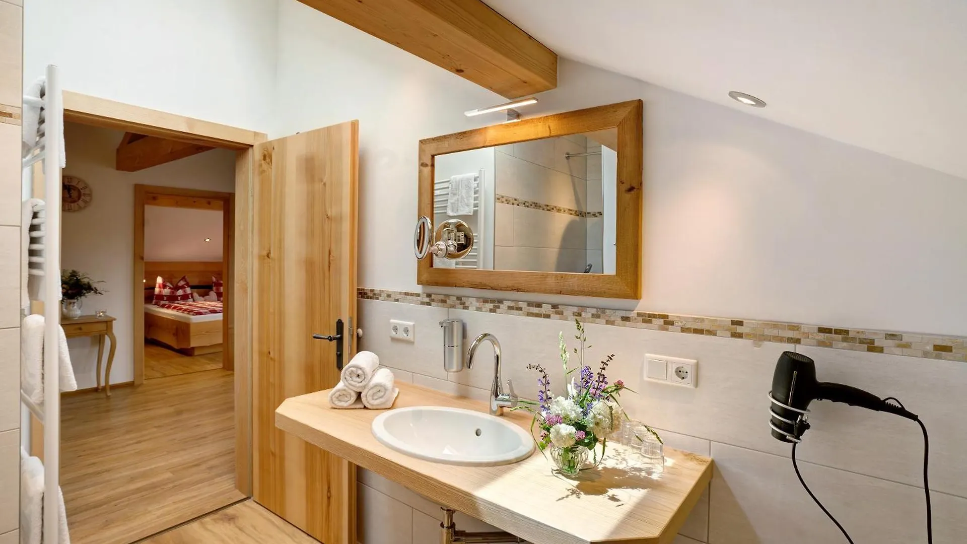 Apartment Neubau - Ferienwohnung Waldblick Hoslwang